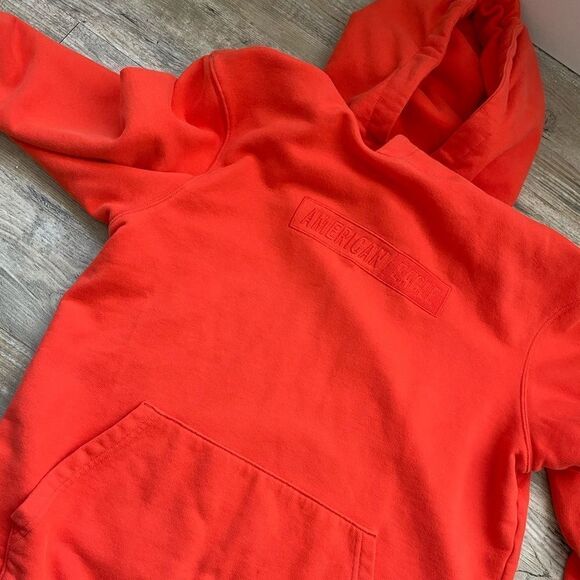 American Eagle bright orange sweater - Picture 4 of 13